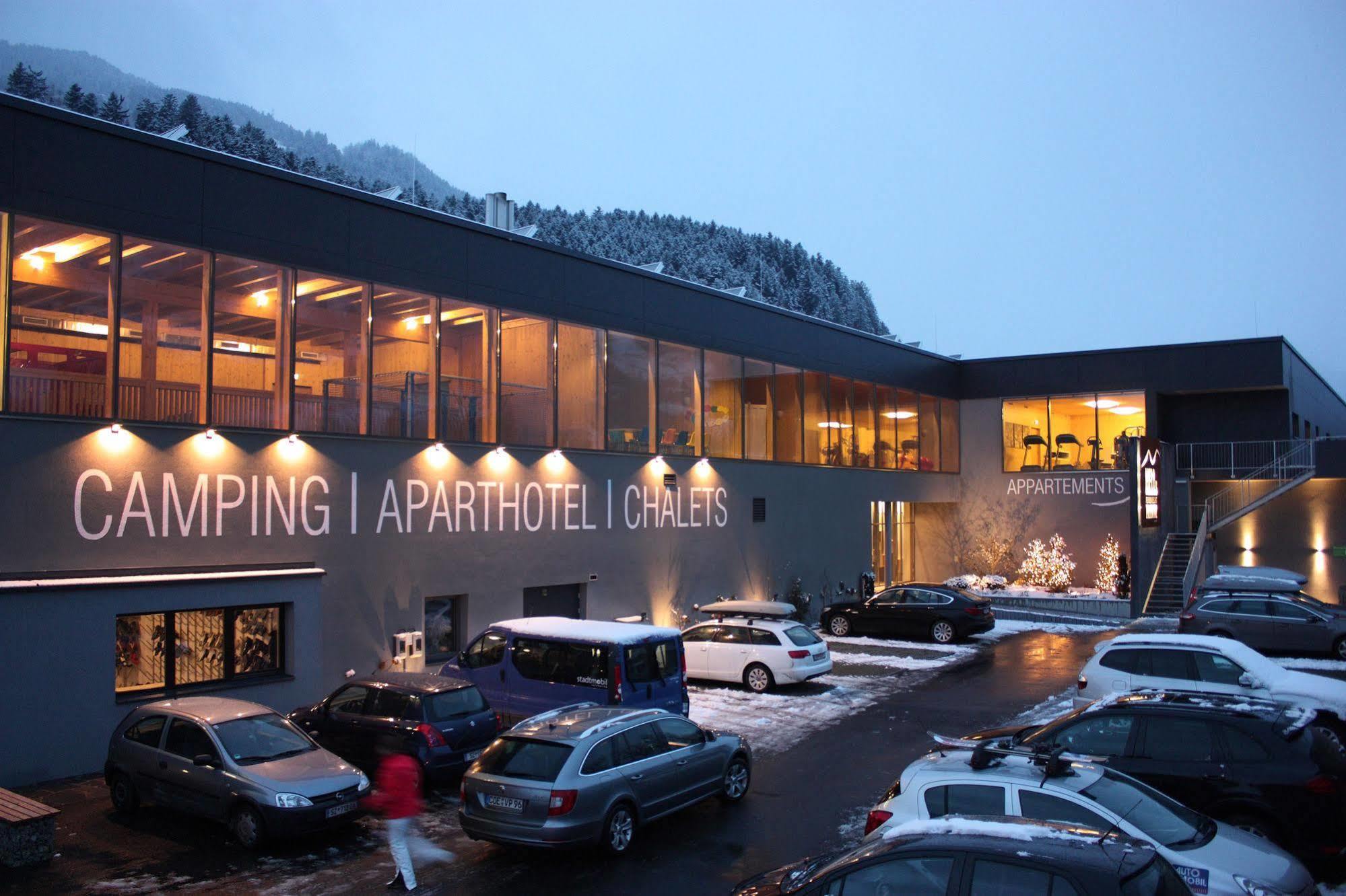 Natürlich Hell. Aparthotel&Camping Fügen Exterior foto